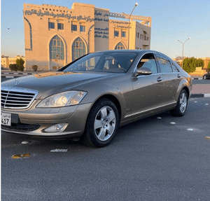 Mercedes S280 is available for sale, imported by humans, model 2008