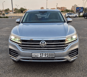 Volkswagen Touareg model 2019 for sale 