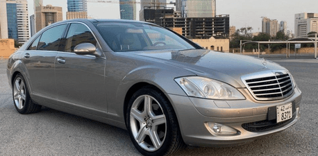 Mercedes S350 large model 2009 is available for sale